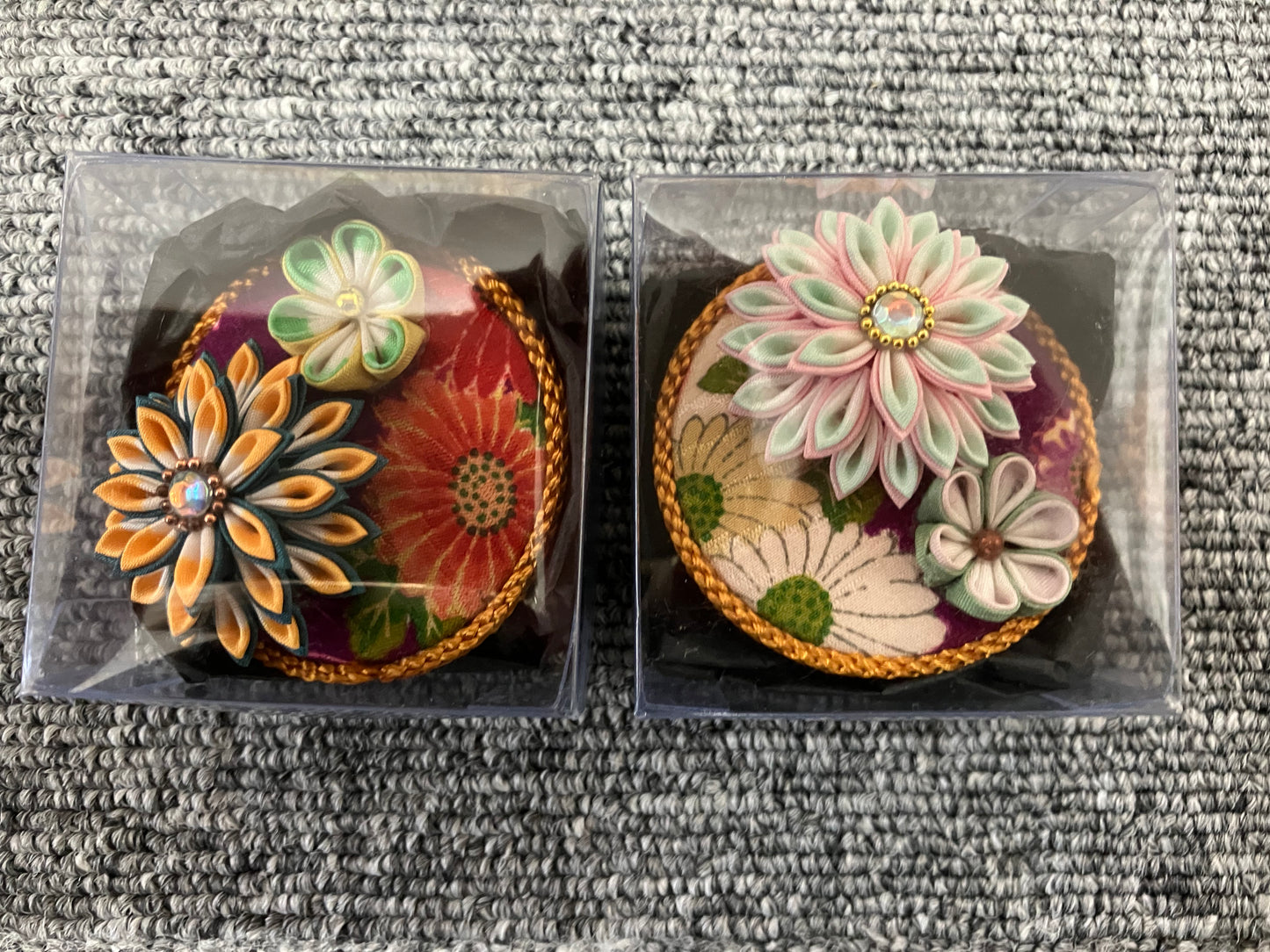 Brooch B