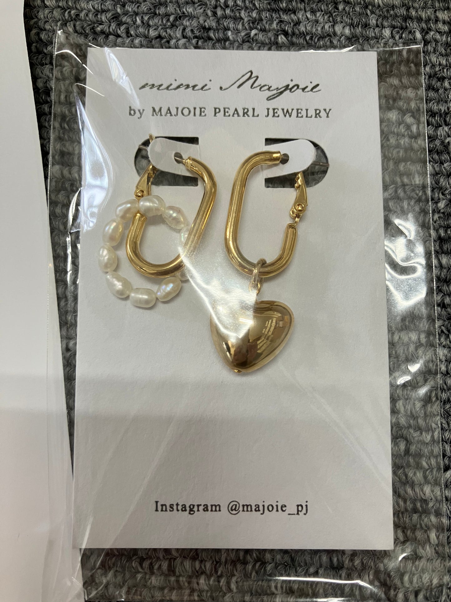 Titanium Earrings – Heart × Rice