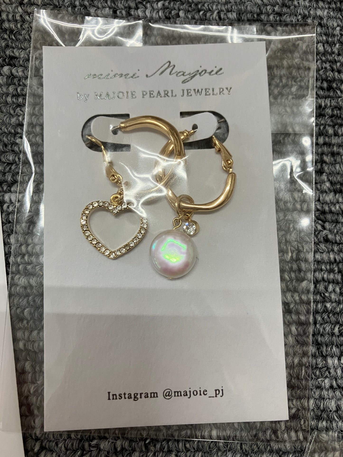 Titanium Earrings – Heart × Coin