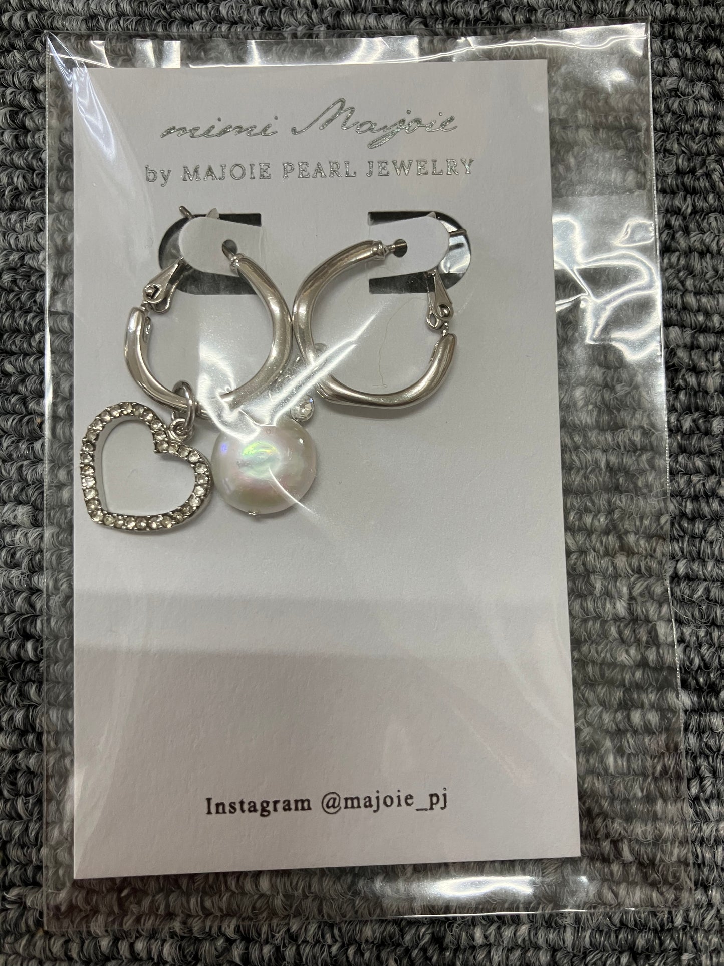 Titanium Earrings – Heart × Coin