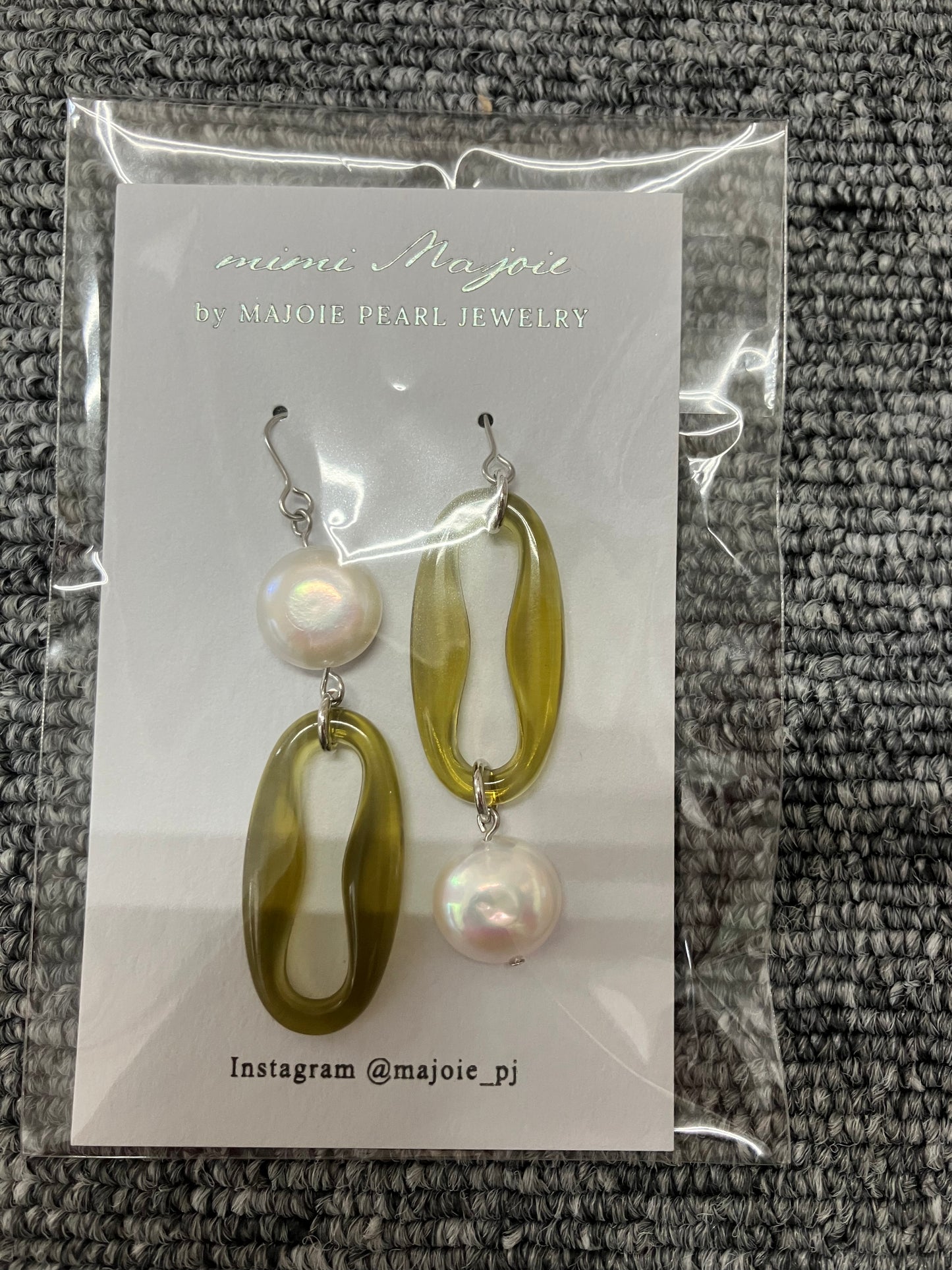 Stainless Earrings – Oval Ring × Coin
